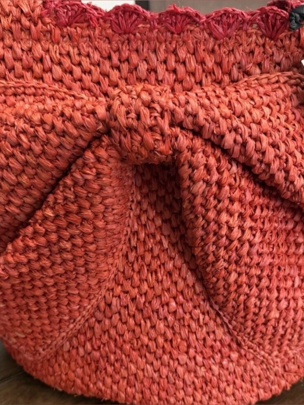 Kate Spade Red Woven Bow-Front Tote - Picture 8 of 9